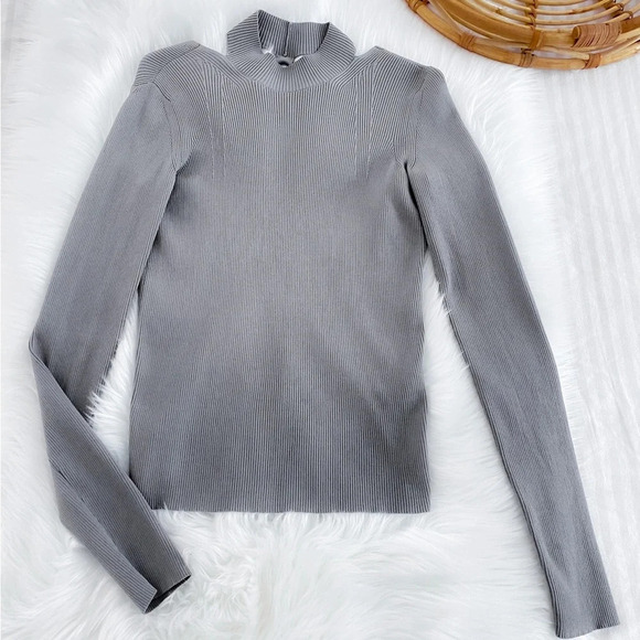 HELMUT LANG Ring Cutout Mockneck Pullover Top Gray Ling Sleeve Sweater - Picture 5 of 15